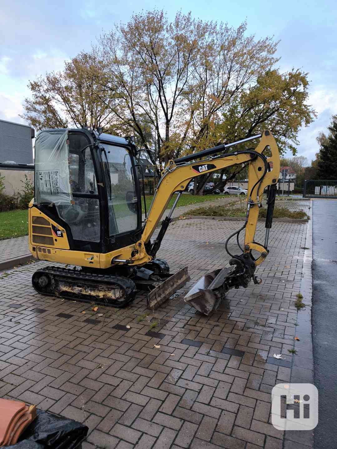 Stavební stroj minibagr CAT 301.7D - foto 1