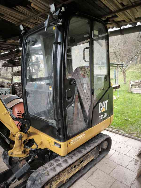 Stavební stroj minibagr CAT 301.7D - foto 5
