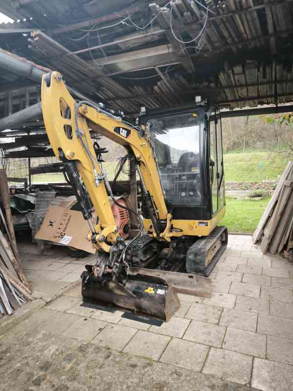 Stavební stroj minibagr CAT 301.7D - foto 6