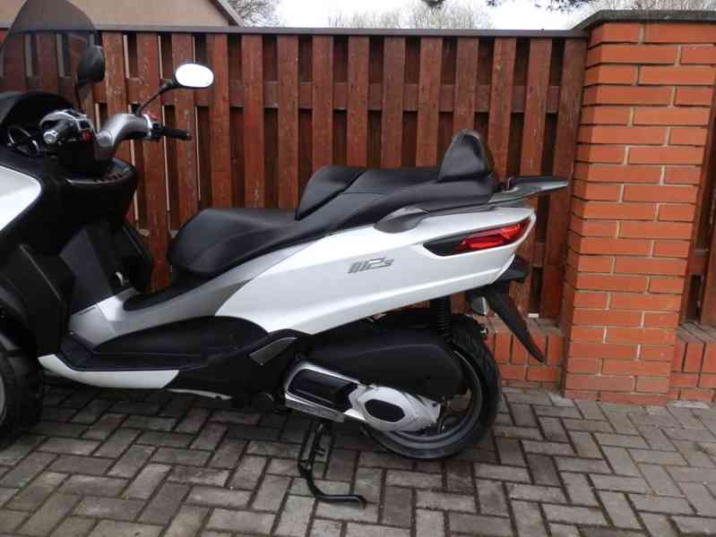 Piaggio MP3 300 ABS ASR - foto 6