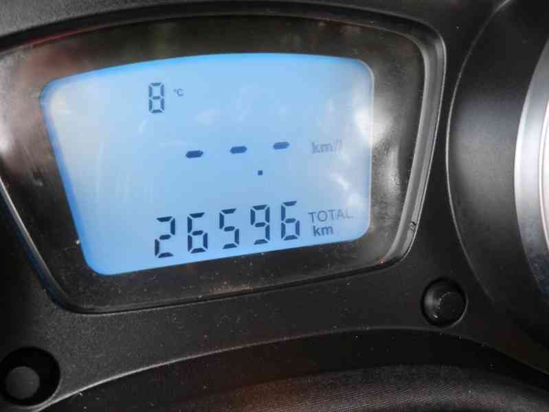 Piaggio MP3 300 ABS ASR - foto 15