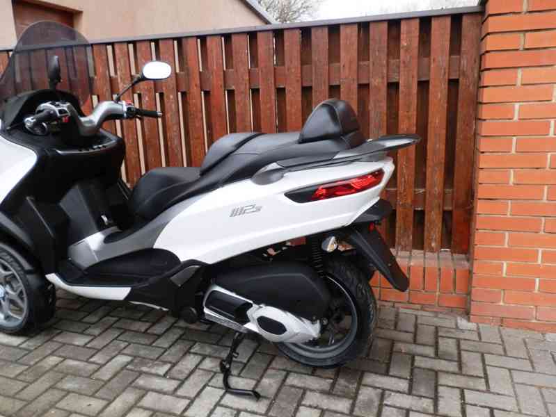 Piaggio MP3 300 ABS ASR - foto 4