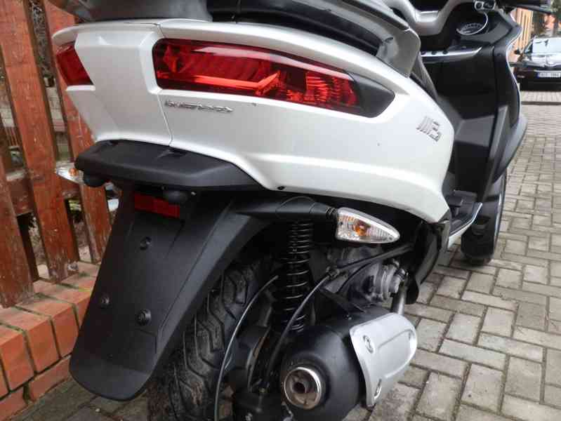 Piaggio MP3 300 ABS ASR - foto 34
