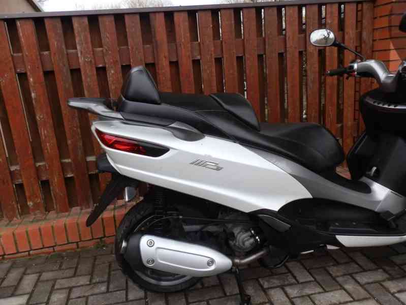 Piaggio MP3 300 ABS ASR - foto 32