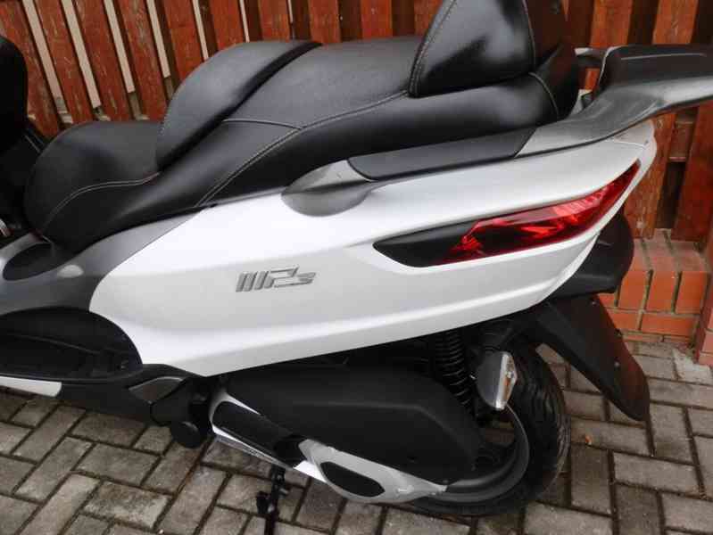 Piaggio MP3 300 ABS ASR - foto 11