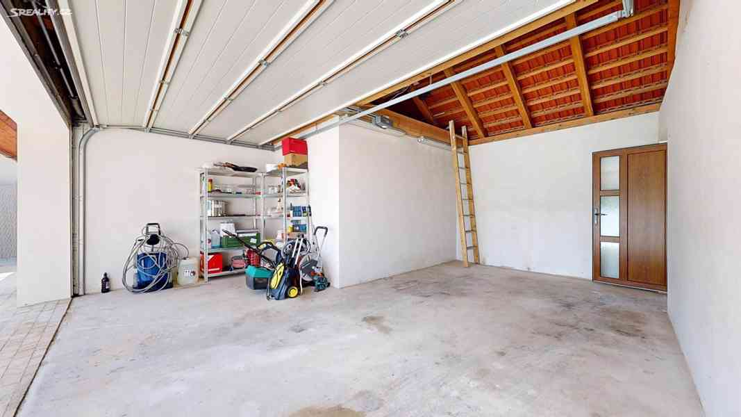 Prodej rodinného domu 197 m², pozemek 621 m² - foto 20