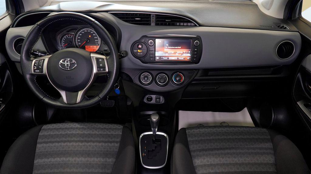 Toyota Yaris Edition-S Aut. benzín 73kw - foto 17