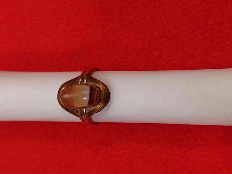 Zlatý prsten s achátem - foto 2