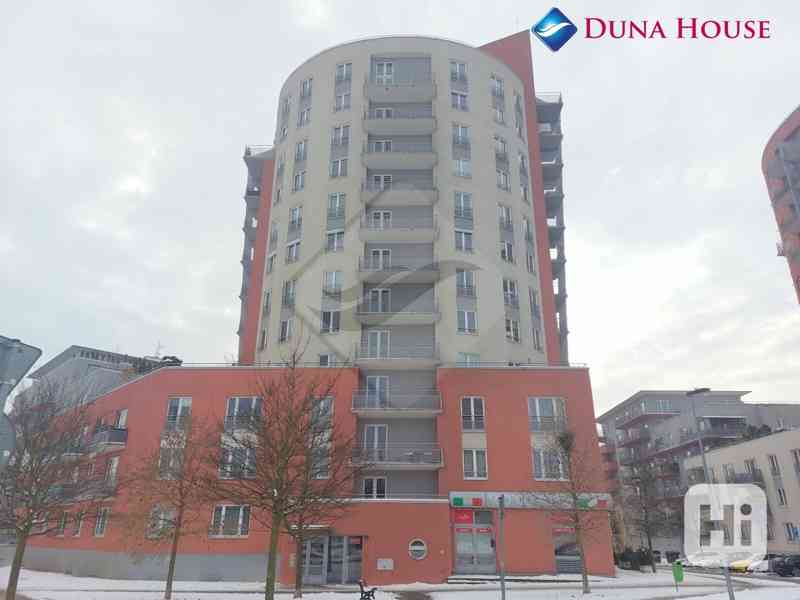Prodej bytu 1+kk, 37,4 m2 + 4,5 m2 balkon, Praha 10, Záběhlice. - foto 12