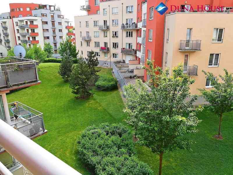 Prodej bytu 1+kk, 37,4 m2 + 4,5 m2 balkon, Praha 10, Záběhlice. - foto 13