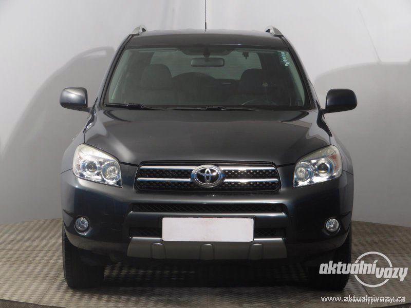 Toyota RAV 4 2.2 D-4D 100kW 2.2, nafta,  2007 - foto 19