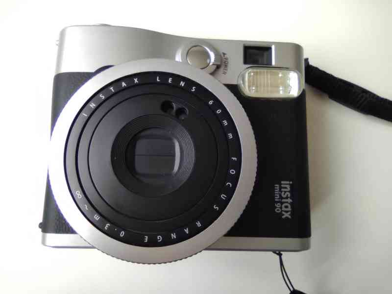 Fujifilm Instax Mini 90 Classic 
