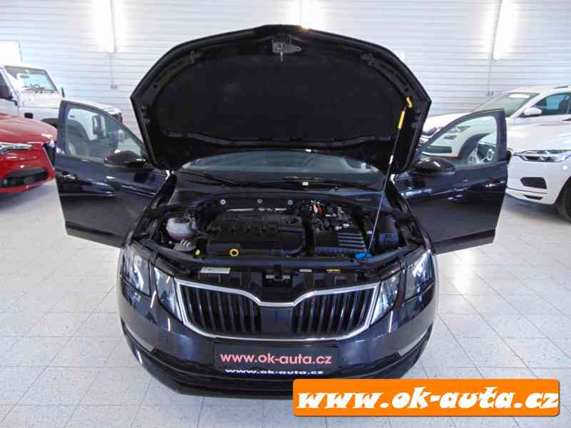 Škoda Octavia 1.6 TDI STYLE DSG 2019-DPH  - foto 18