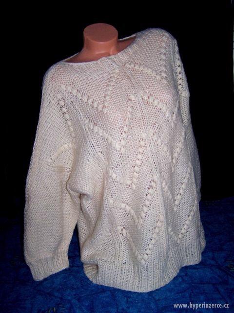 Hezký ručně pletený svetr - foto 1