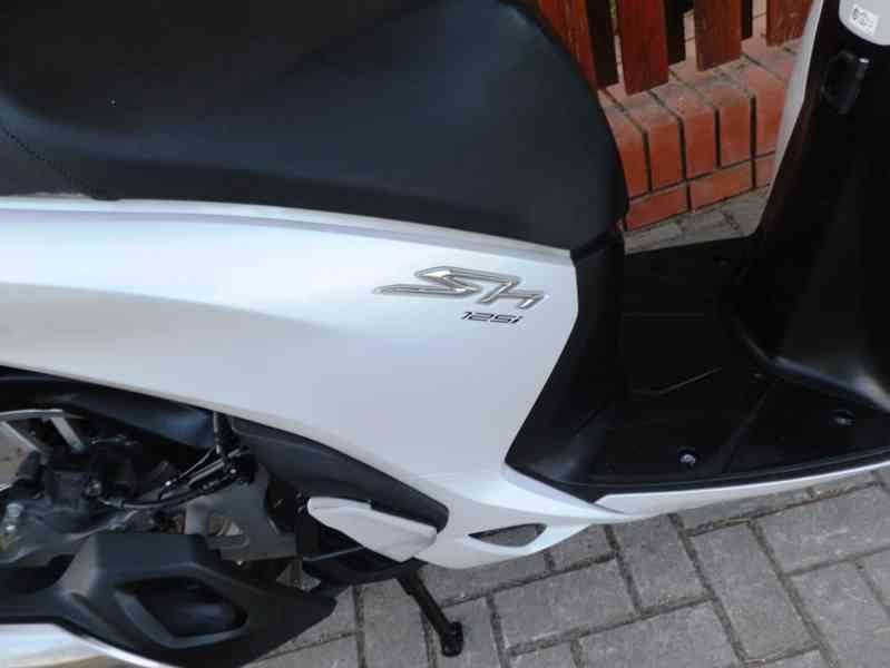 Honda SH 125i ABS - foto 22