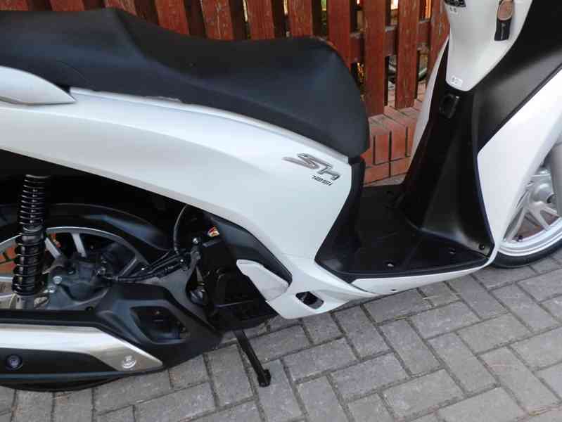 Honda SH 125i ABS - foto 19