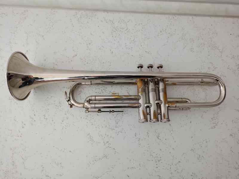 Trubka, trumpeta - Amati Kraslice - foto 2