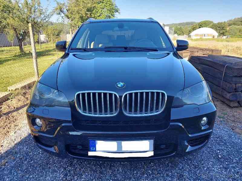 BMW X5 4,8   V8 - foto 2