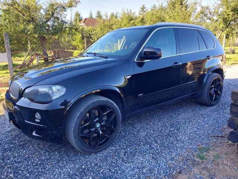 BMW X5 4,8   V8 - foto 1