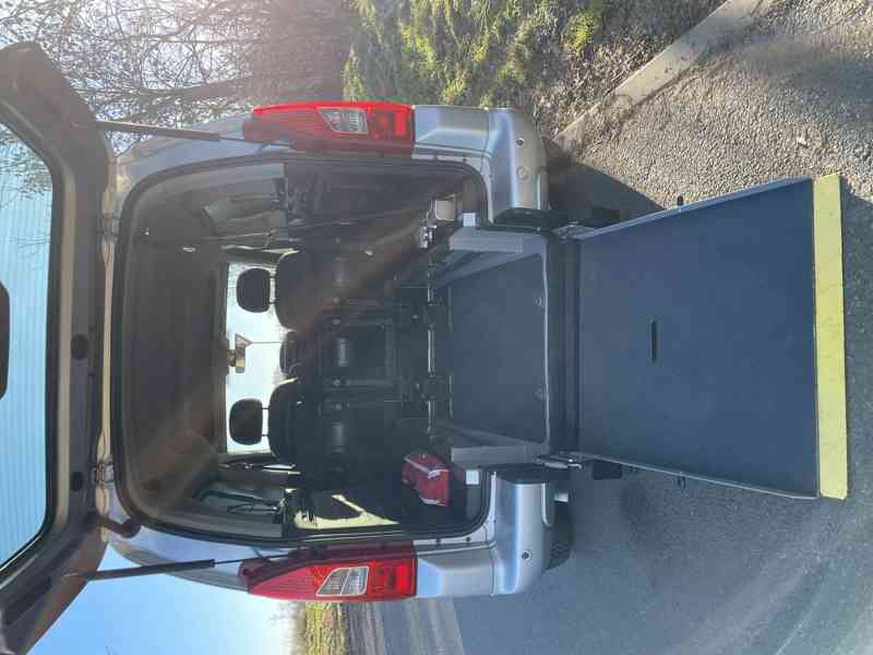 Citroën Berlingo: pro převoz vozíčkáře - foto 9
