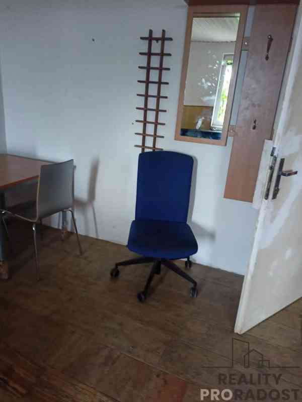 PRONÁJEM BYTU 1+KK 117m2 - VESELICE - VAVŘINEC - foto 3