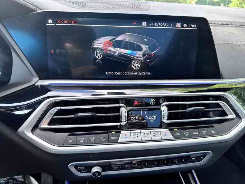 2023 BMW X5 30d xDrive Xline HUD Pano DPH Cebia Zaruka 12/25 - foto 17