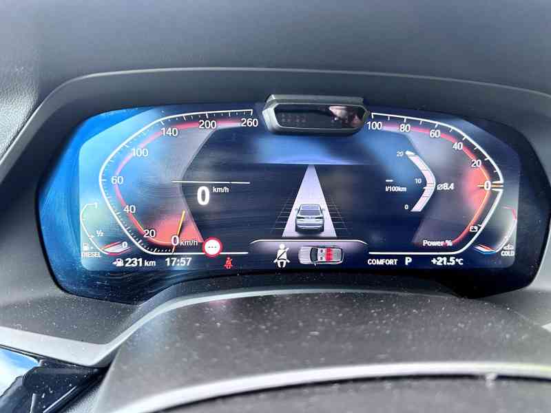 2023 BMW X5 30d xDrive Xline HUD Pano DPH Cebia Zaruka 12/25 - foto 20