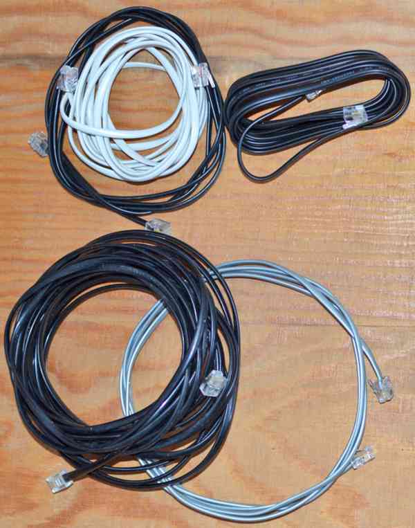 Počítačové kabely a redukce (USB, DVI, DP -> VGA, ...) - foto 10