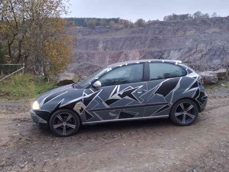 Seat Ibiza 1,4 TDi po STK, servisované - foto 2