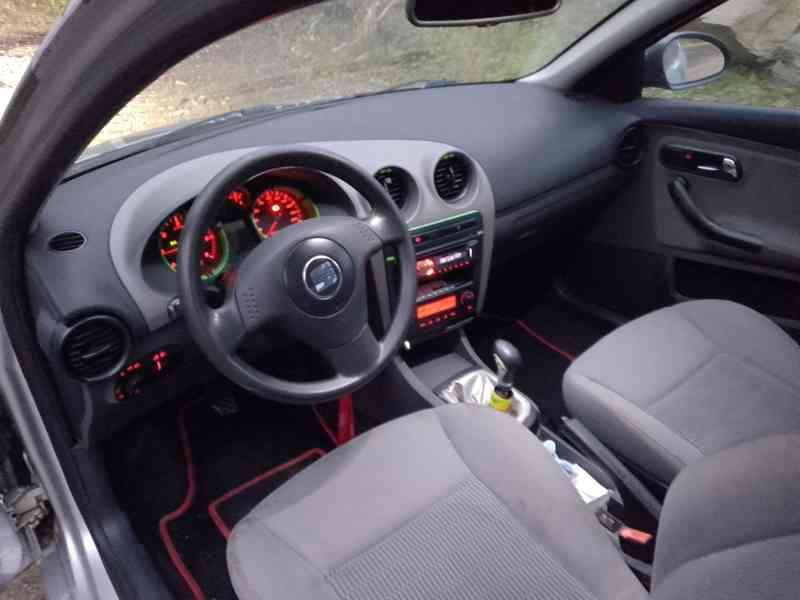 Seat Ibiza 1,4 TDi po STK, servisované - foto 6