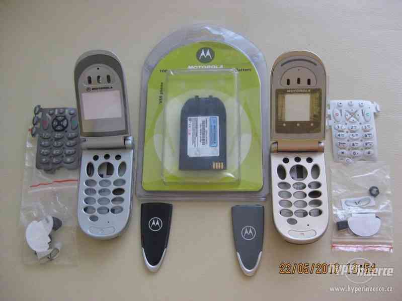 Motorola V66/V66i - mobilní telefony z r.2001 od 100Kč - foto 13