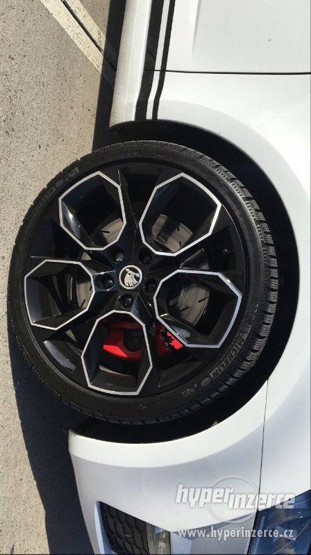 Skoda Octavia 2.0 TSI DSG RS 230 - APR Stage 2 - foto 5