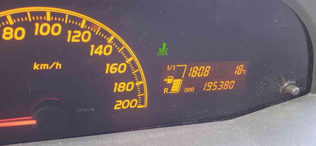 Toyota Yaris 2010 - foto 4