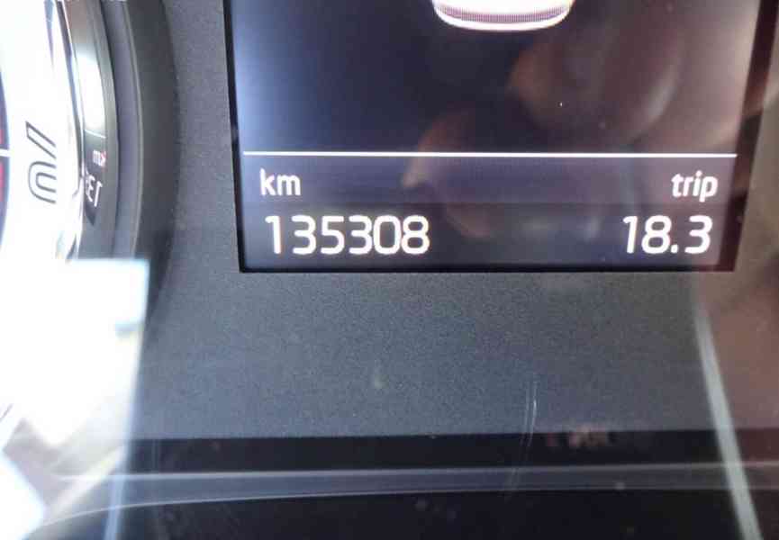 Škoda Karoq, 1,0 TSI (83 KW) STK-8/2028 - foto 7