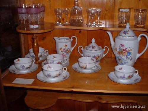 velmi pěkná, dekorativní čajová souprava pro 6 osob - foto 1