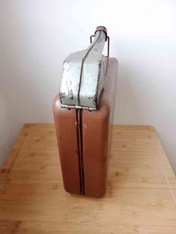 Plechový kanystr 10l - foto 6