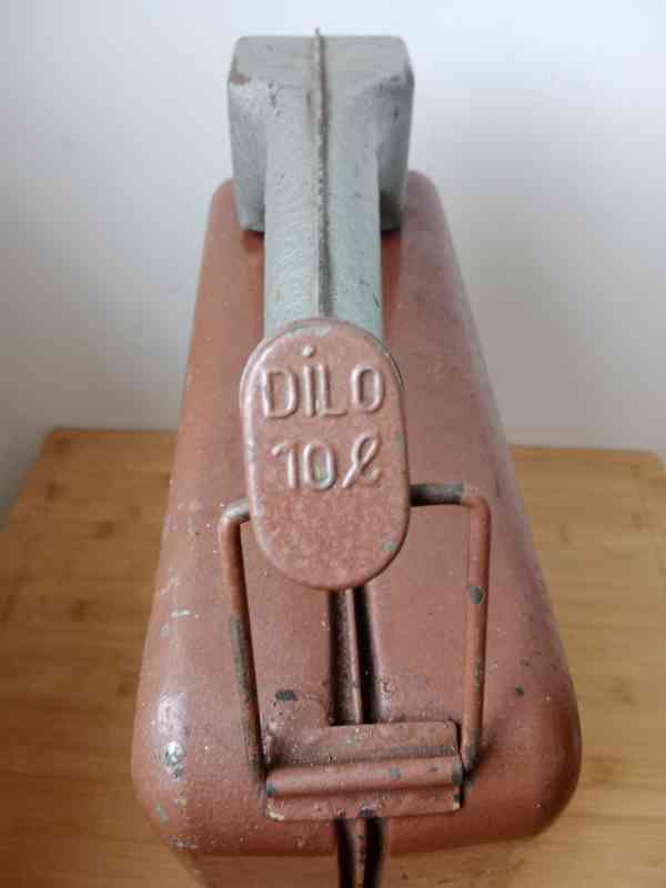 Plechový kanystr 10l - foto 4