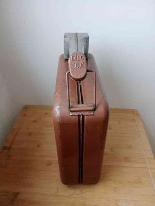 Plechový kanystr 10l - foto 3