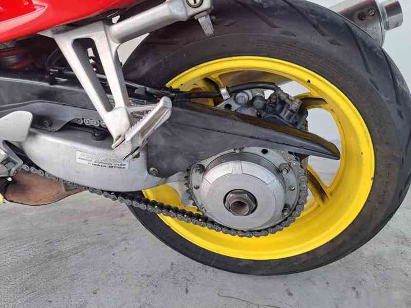 Honda VFR 750F - foto 9