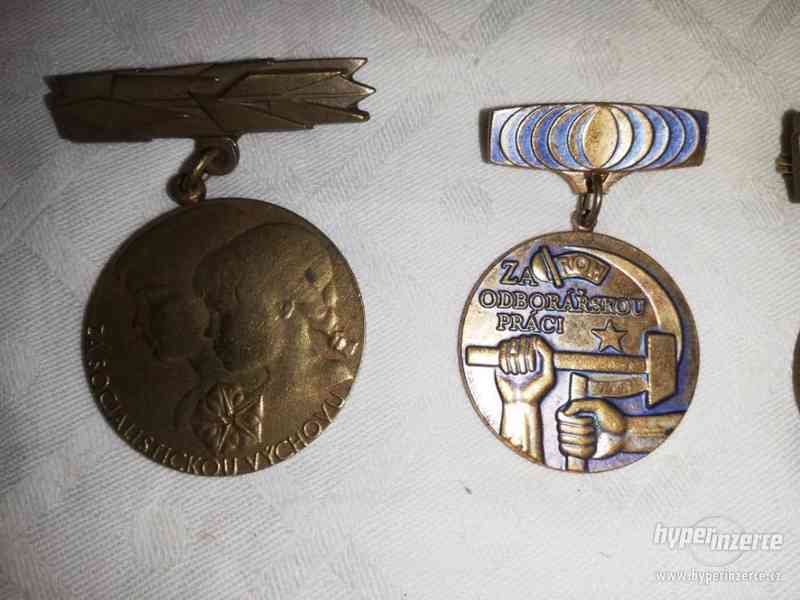 Medaile - 14 ks - vše vypsané v textu - foto 13