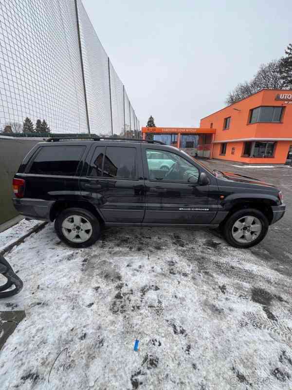 Jeep Grand Cherokee 2,7   CRD - foto 12