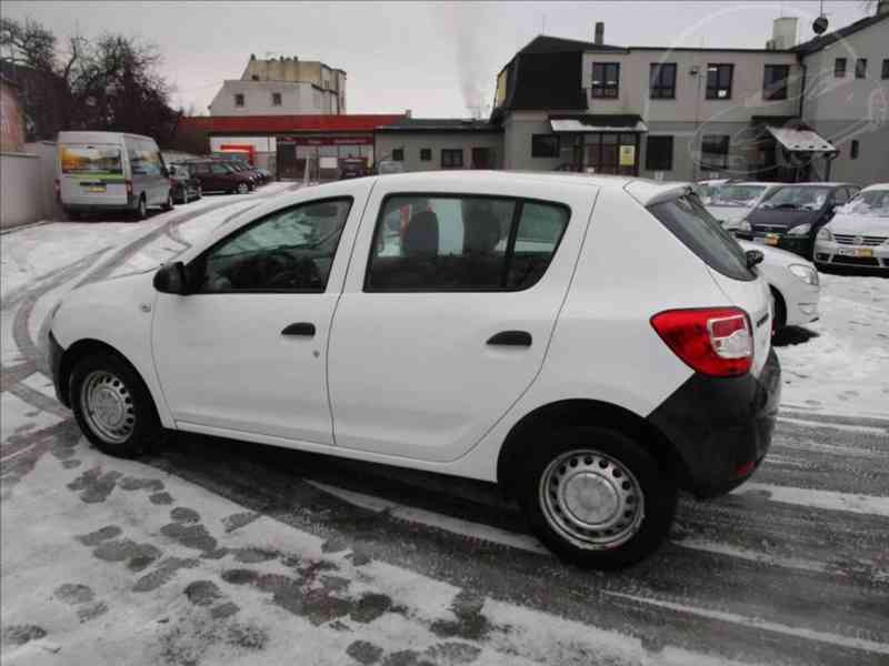 Dacia Sandero 1,2 16V Ambiance - foto 16