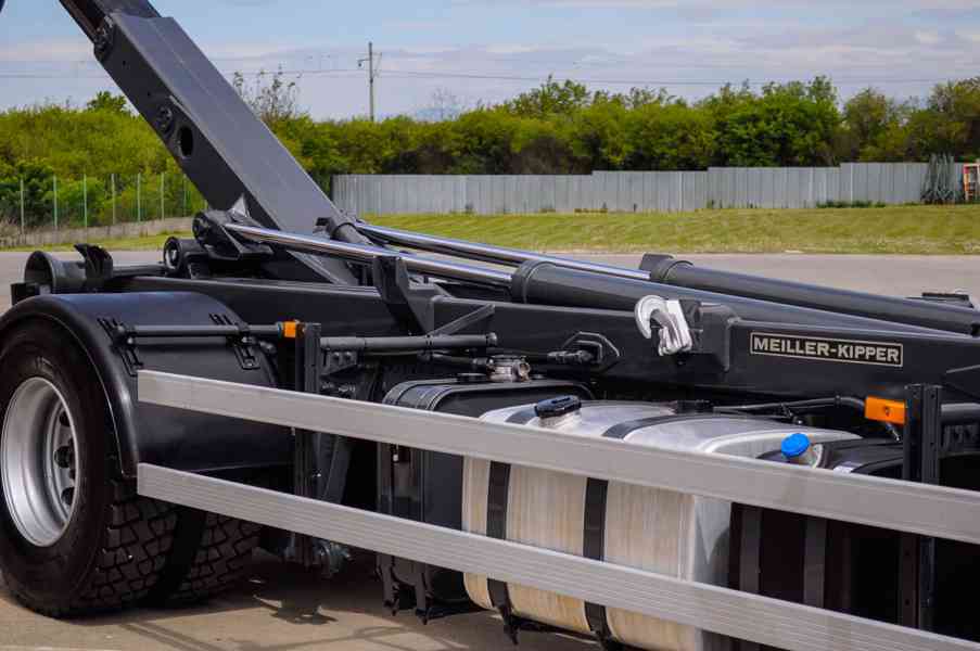 MERCEDES-BENZ AXOR 1833 - HÁKOVÝ NOSIČ KONTEJNERŮ MEILLER - foto 114