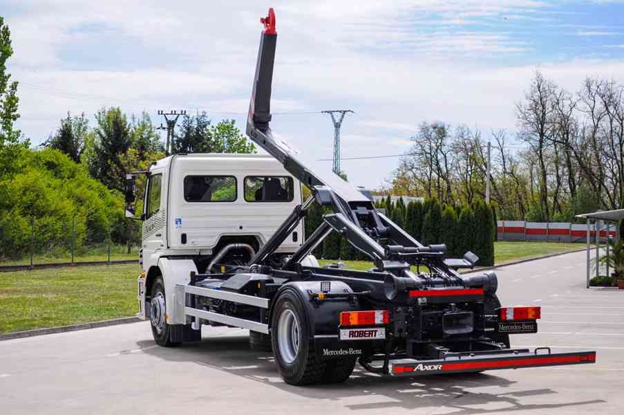 MERCEDES-BENZ AXOR 1833 - HÁKOVÝ NOSIČ KONTEJNERŮ MEILLER - foto 97