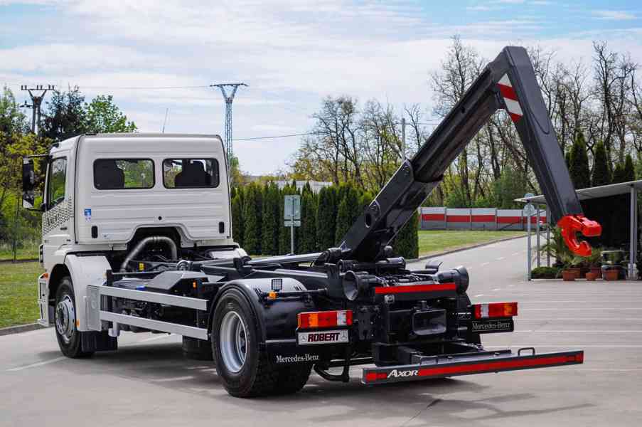 MERCEDES-BENZ AXOR 1833 - HÁKOVÝ NOSIČ KONTEJNERŮ MEILLER - foto 109