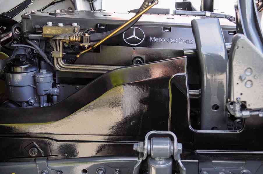 MERCEDES-BENZ AXOR 1833 - HÁKOVÝ NOSIČ KONTEJNERŮ MEILLER - foto 85