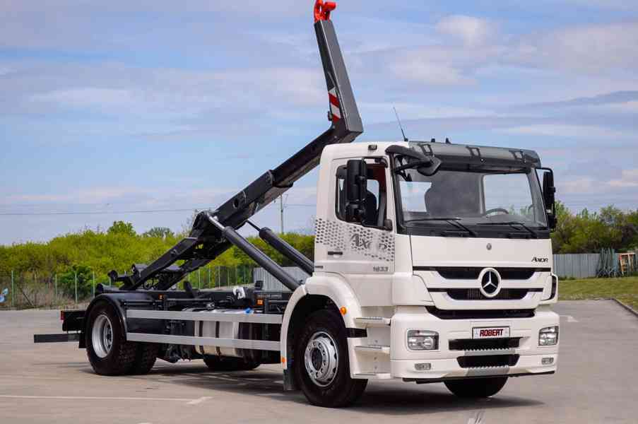 MERCEDES-BENZ AXOR 1833 - HÁKOVÝ NOSIČ KONTEJNERŮ MEILLER - foto 100