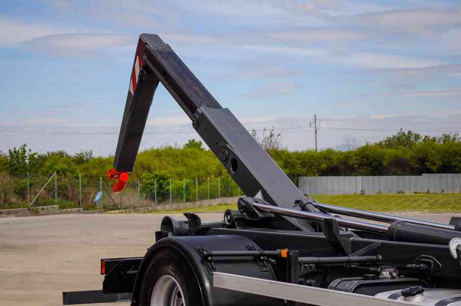 MERCEDES-BENZ AXOR 1833 - HÁKOVÝ NOSIČ KONTEJNERŮ MEILLER - foto 113