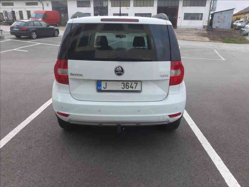 Škoda Yeti 2,0   Škoda Yeti - foto 7