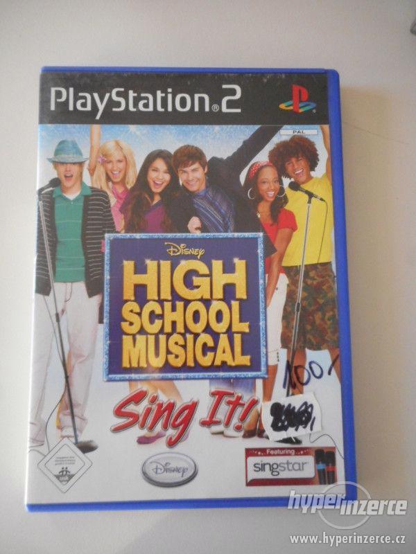 Hra Playstation 2 XHigh School Musical - foto 1